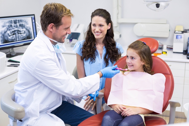 What You Should Know About Dental Assisting