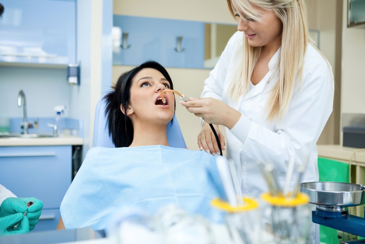 What You Should Know About Dental Assisting 2